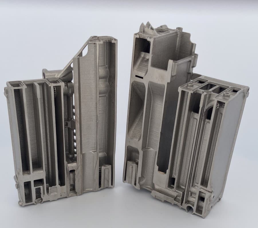Sectioned metal 3D-printed parts with internal channels