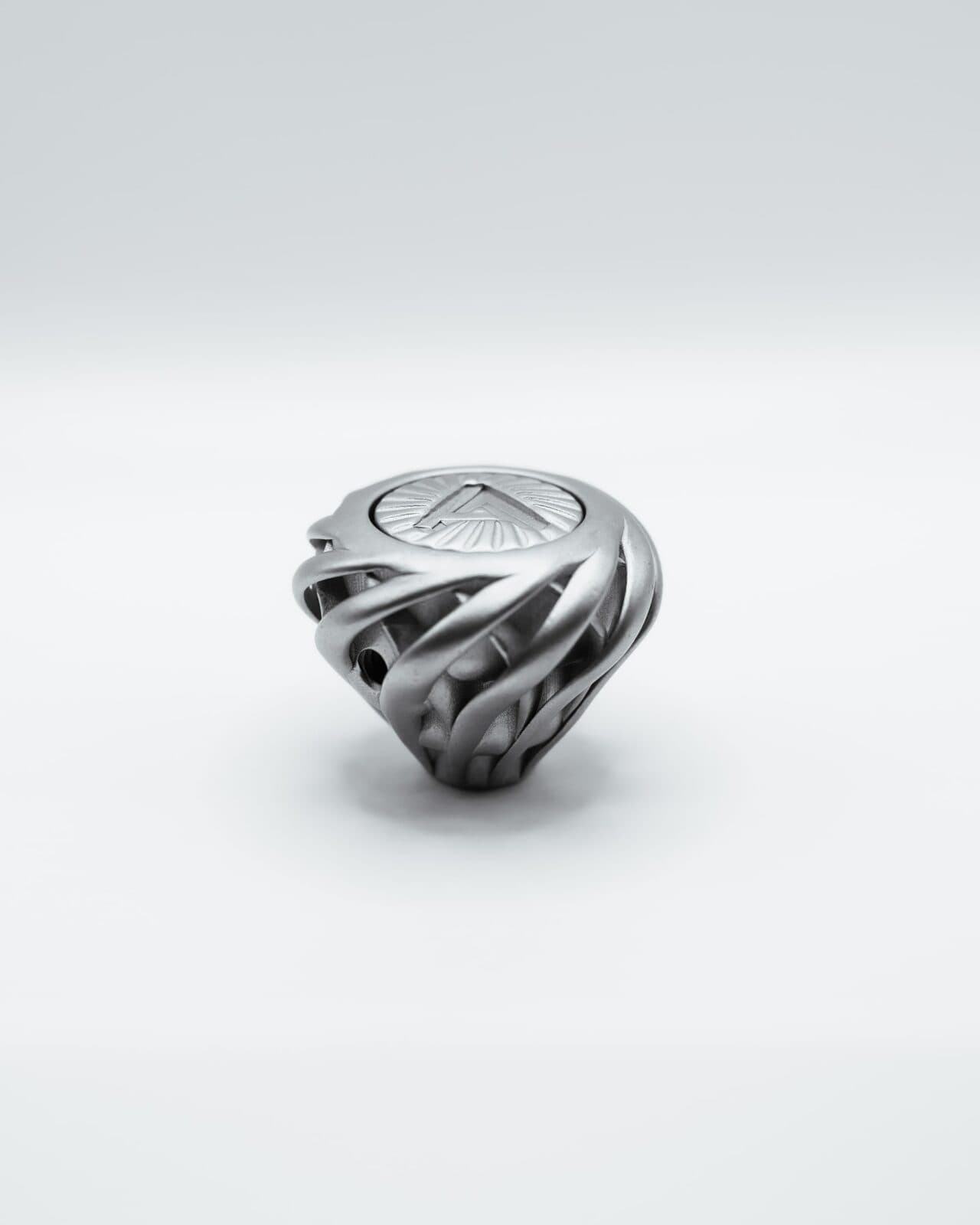 Polished metal component